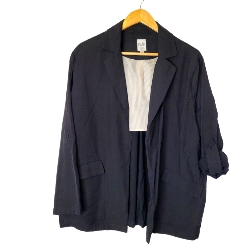 TWIK by Simon's Open Blazer M/L